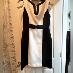 Tahari dress size 6